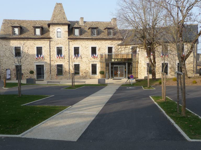 La mairie de Moyrazès mairie-moyrazes